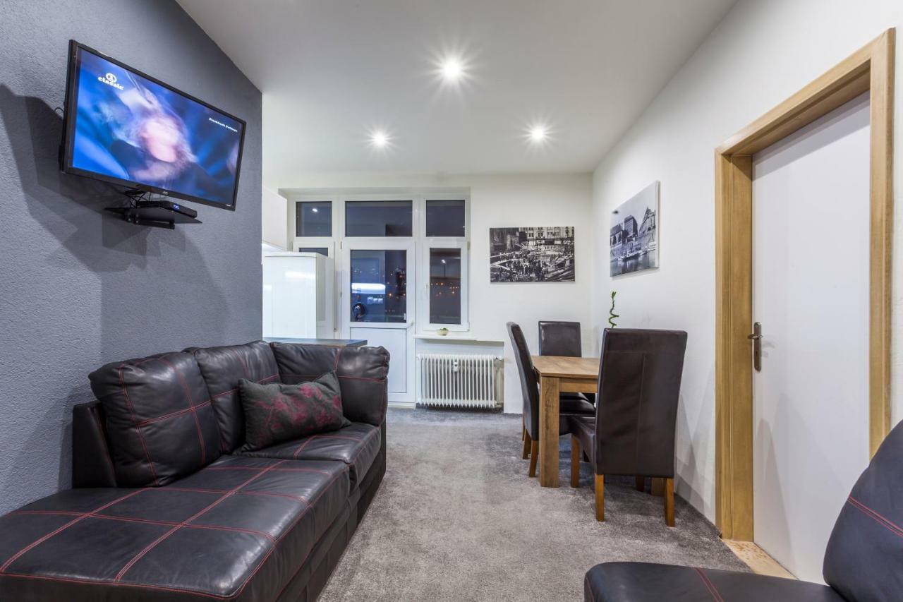 Air-Conditioned Apartment Sancova - Old Town Братислава Екстер'єр фото